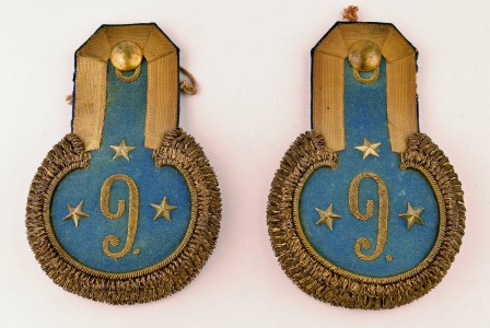 Эполеты поручика 9-го пехотного Ингерманландского Императора Петра Великого полк.