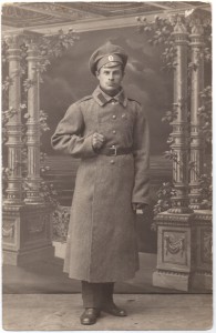 Портрет рядового 61-го Пехотного Владимирского полка с нагрудным знаком.