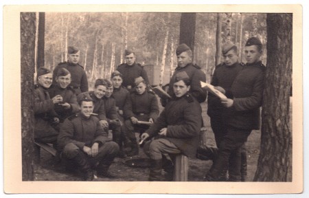 Групповое фото Советских солдат.