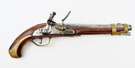 Кремнево-ударный гладкоствольный кавалерийский пистолет.