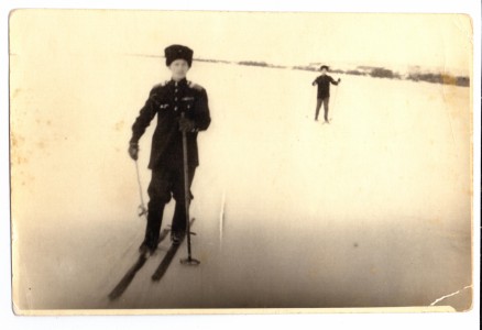 Фото "солдаты на лыжах".