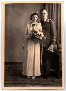 Свадебное фото военнослужашего Германии.