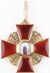 Знак ордена Святой Анны 2 степени.